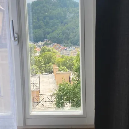 Oda ve Kahvaltı Four Carlsbad Authentic Karlovy Vary