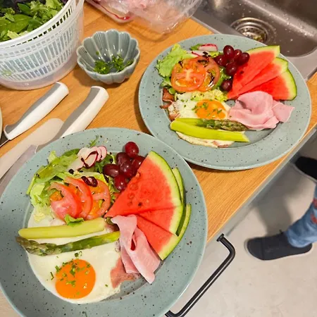 Four Carlsbad Authentic Oda ve Kahvaltı