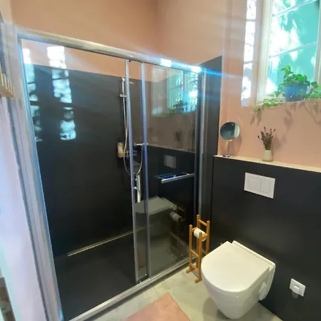 Bed & Breakfast Four Carlsbad Authentic *