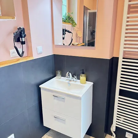 Four Carlsbad Authentic 4* كارلوفي فاري